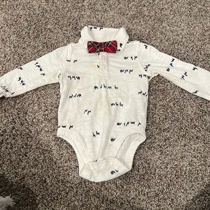 Old navy Christmas onsie 6-12 month
